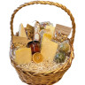 Корзина с сыром и орехами «Золотой запас»